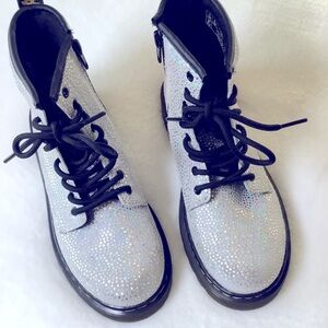 Dr Martens boots girls size US 3 with iridescent sparkly dots - EUC